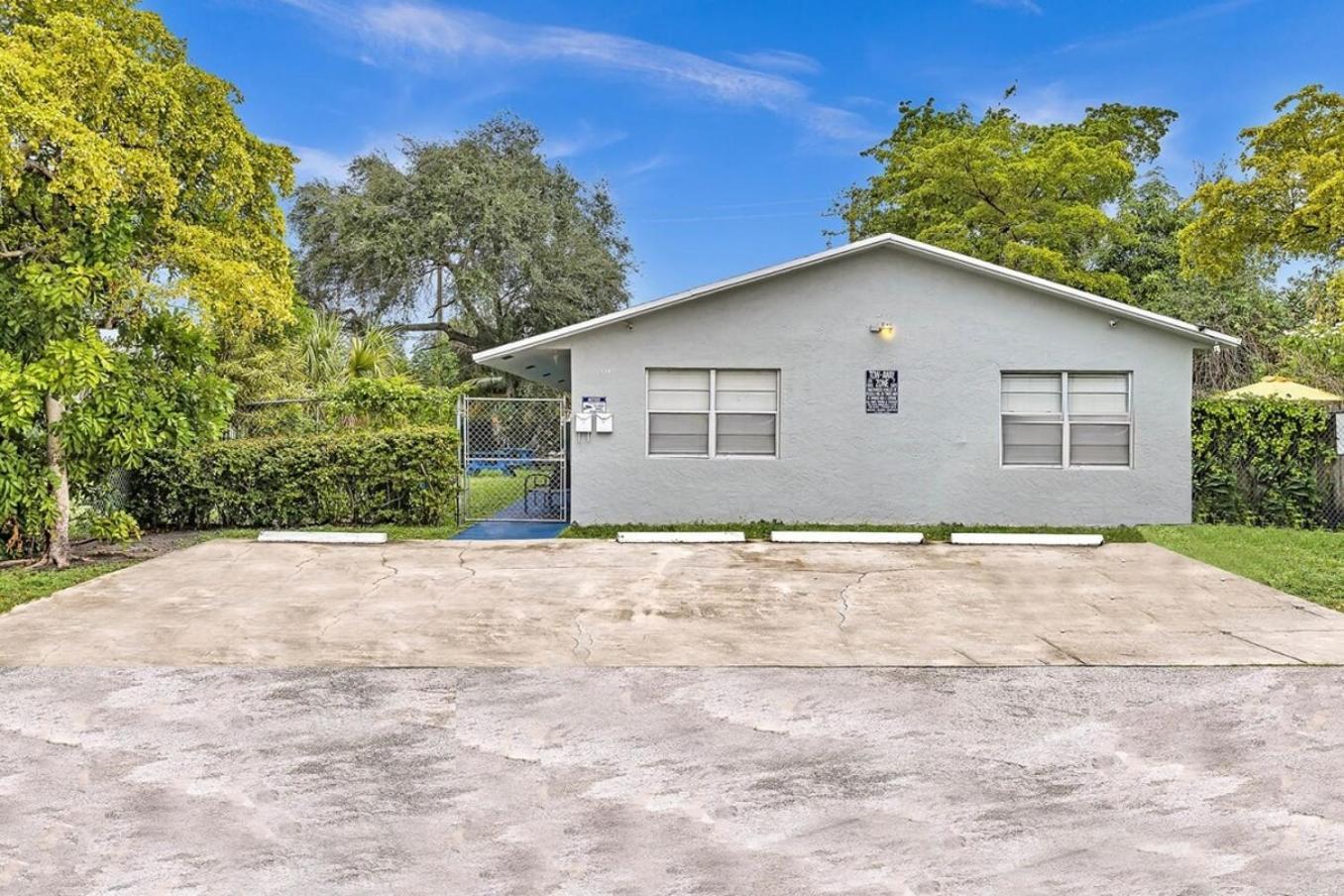 Large Studio Suite Close To Beach And Casino Db3 Dania Beach Eksteriør billede